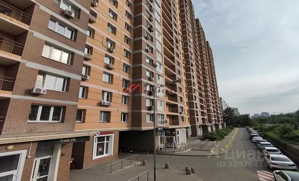 Торговая площадь в Москва Озерная ул., 9 (566 м) - Фото 2