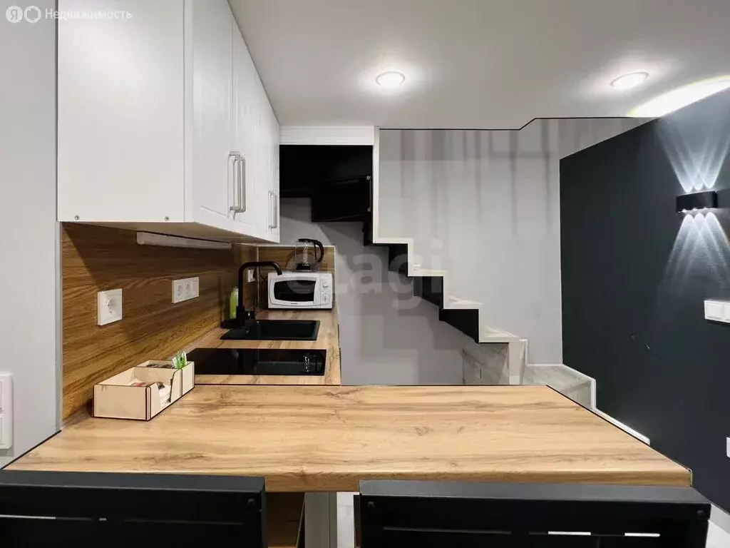 Квартира-студия: Москва, Варшавское шоссе, 125с1 (18 м) - Фото 1