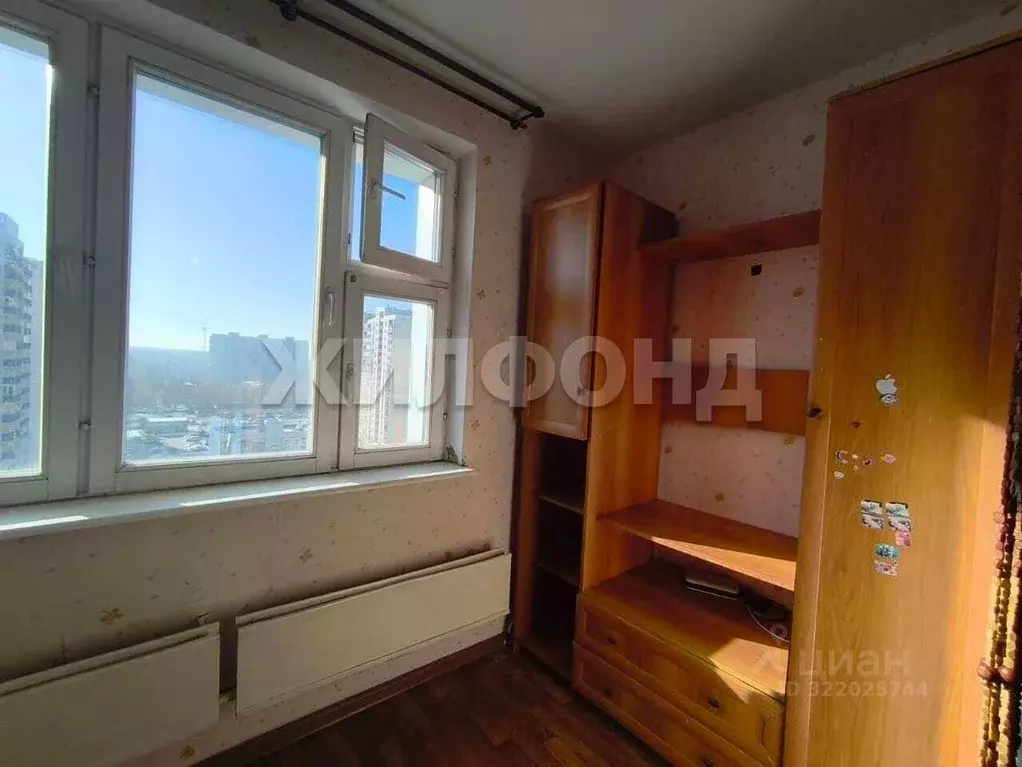 Комната Новосибирская область, Новосибирск ул. Одоевского, 1/1 (16.6 ... - Фото 2