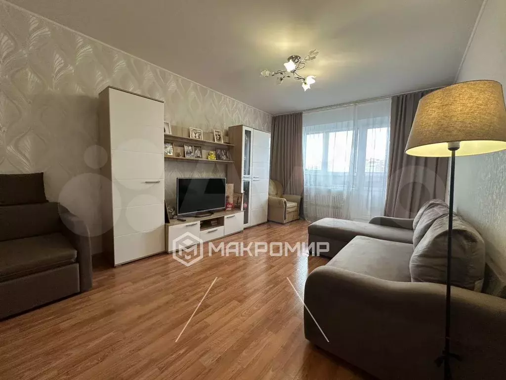 1-к. квартира, 40 м, 9/9 эт. - Фото 0