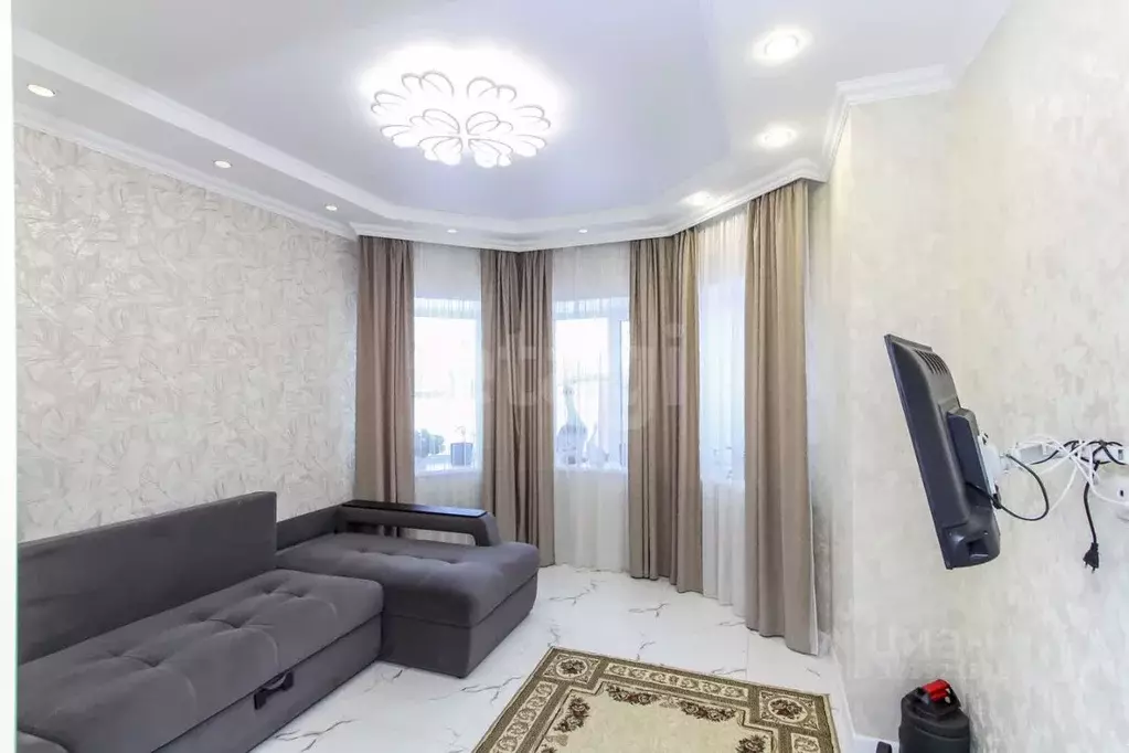 Дом в Тюменская область, Тюмень Березняковский мкр, Южный мкр, ул. ... - Фото 1