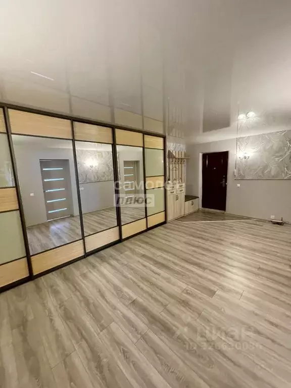 2-к кв. Омская область, Омск ул. 2-я Совхозная, 11/1 (85.0 м) - Фото 2