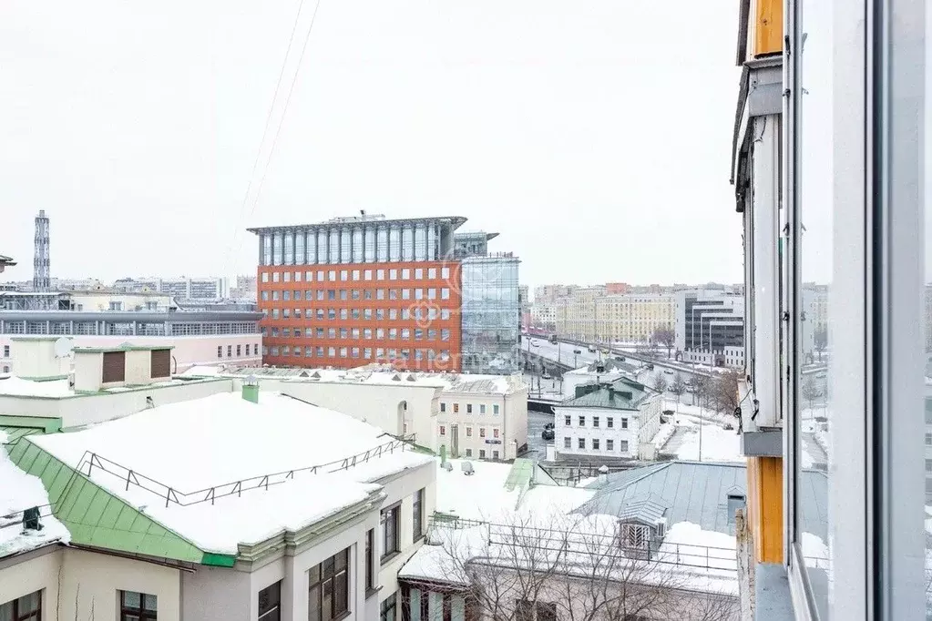 2-к кв. Москва ул. Зацепский Вал, 2С2 (37.3 м) - Фото 0