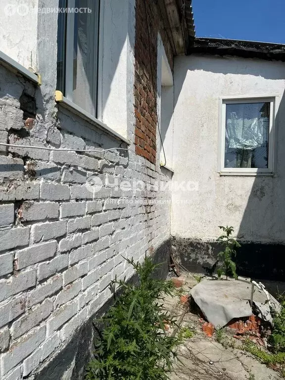 4-комнатная квартира: Шахты, Комсомольская улица, 10 (64.9 м) - Фото 1