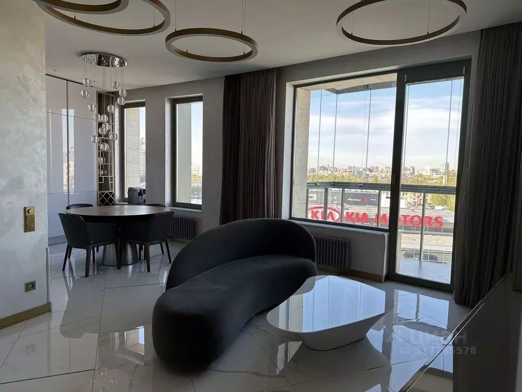 3-к кв. Санкт-Петербург Приморский просп., 46 (92.0 м) - Фото 0