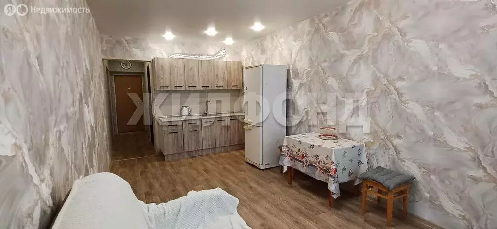 Квартира-студия: Новосибирск, Рябиновая улица, 10/1 (27.6 м) - Фото 0