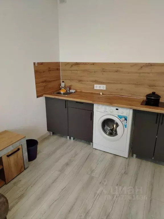 Студия Бурятия, Улан-Удэ ул. Бабушкина, 1к1 (23.0 м) - Фото 1