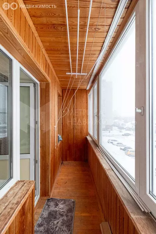 4-комнатная квартира: Тюмень, улица Мира, 65А (85 м) - Фото 1