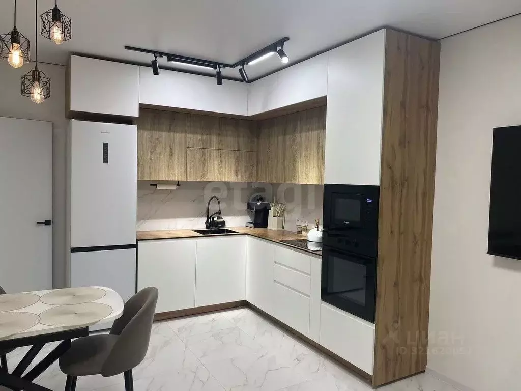 3-к кв. Удмуртия, Завьяловский район, с. Первомайский ул. Строителя ... - Фото 0