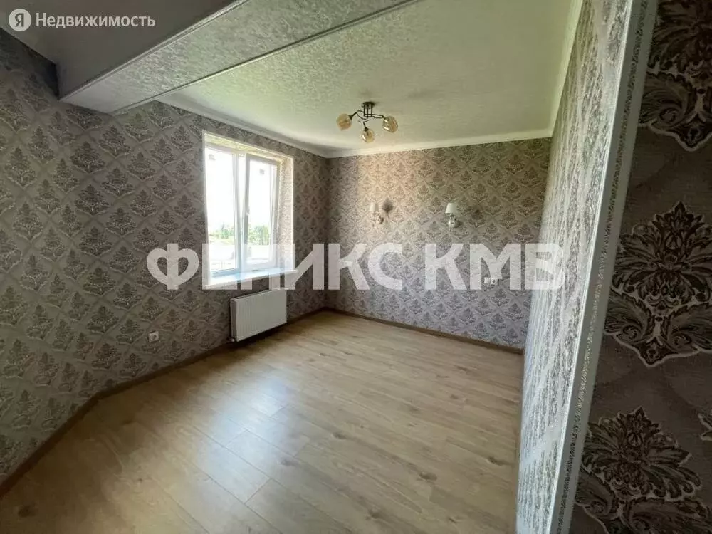 3-комнатная квартира: Пятигорск, 1-я Бульварная улица (100 м) - Фото 1