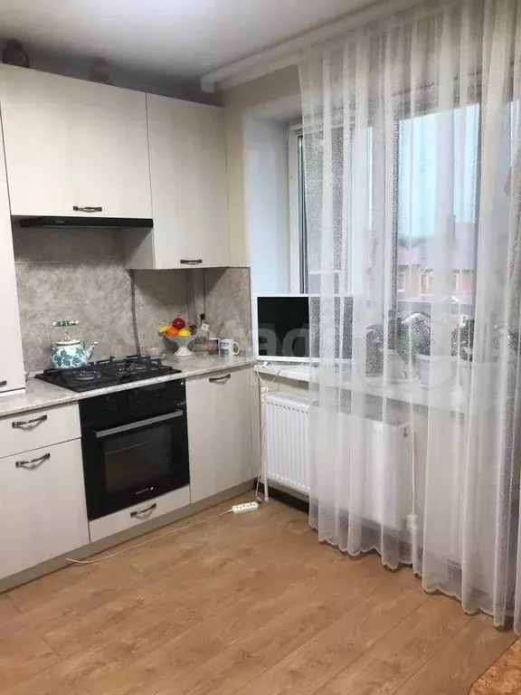 2-к. квартира, 55 м, 3/3 эт. - Фото 0