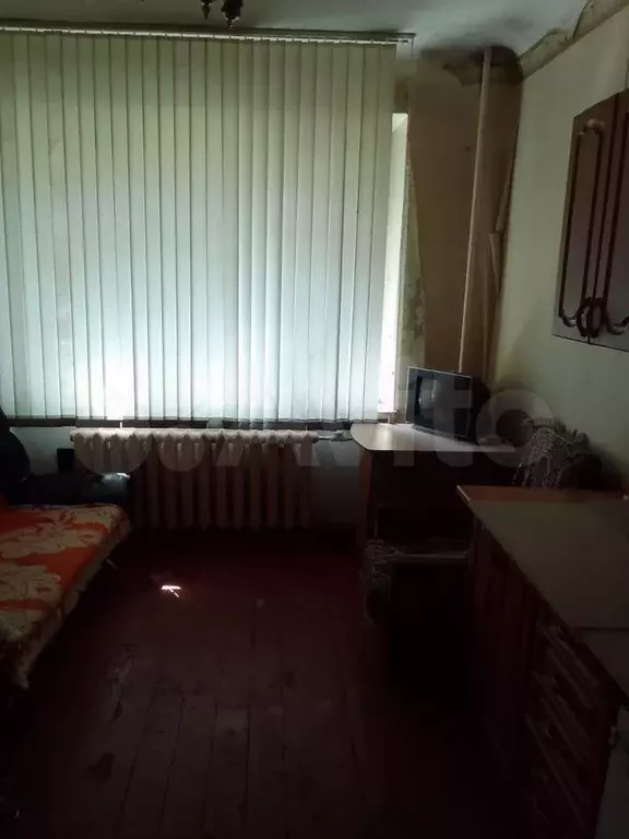 Комната 12,2 м в 5-к., 1/5 эт. - Фото 0