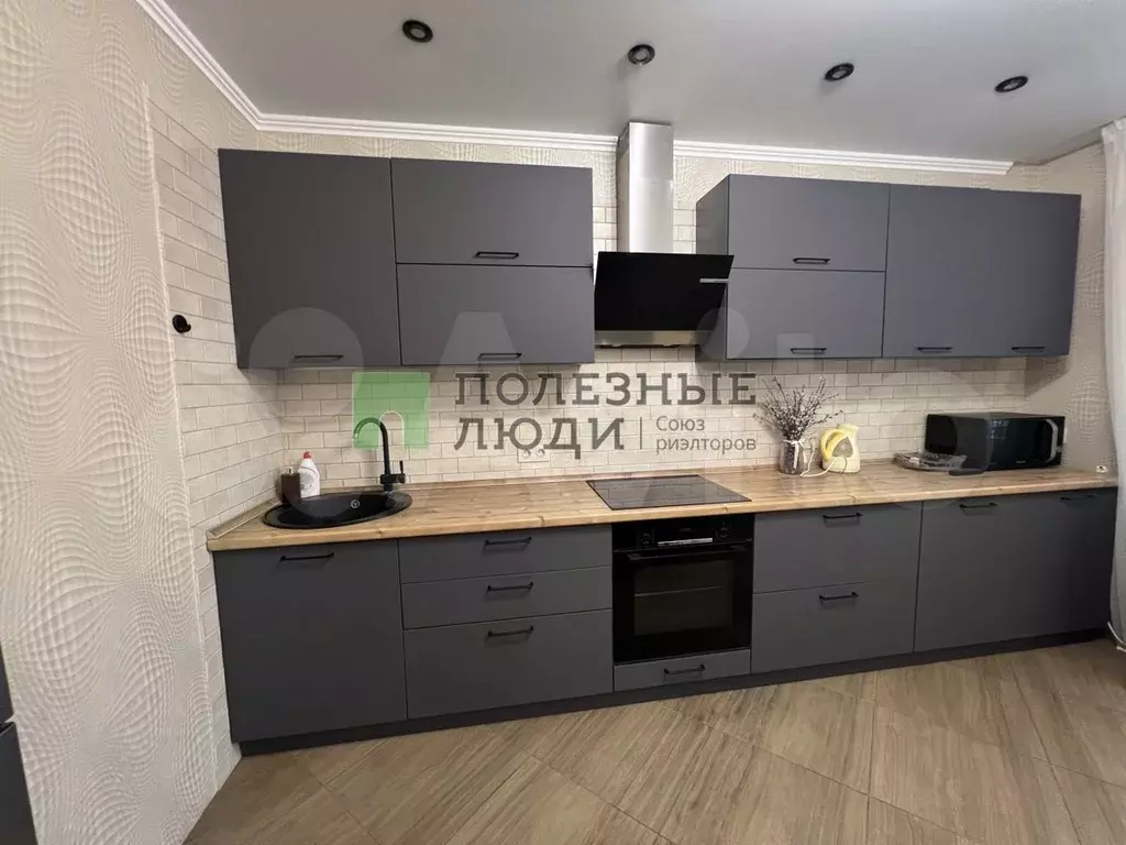 2-к. квартира, 60 м, 5/25 эт. - Фото 1