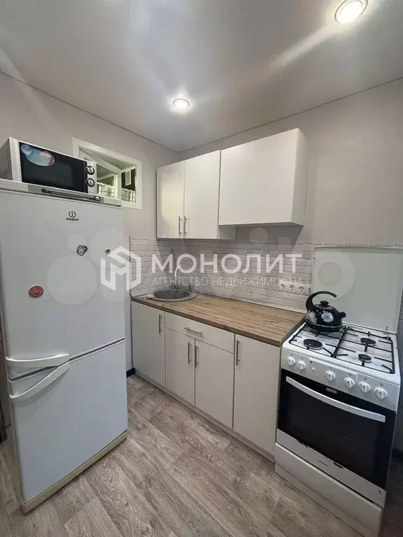 1-к. квартира, 30 м, 2/5 эт. - Фото 0