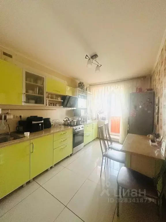 3-к кв. Чувашия, Чебоксары ул. Константина Иванова, 81к1 (81.8 м) - Фото 1