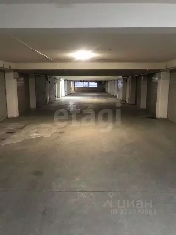 Гараж в Тюменская область, Тюмень 6-й мкр, ул. Валерии Гнаровской, 14 ... - Фото 1