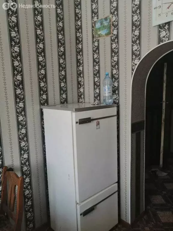 3-комнатная квартира: посёлок городского типа Чульман, улица ... - Фото 1