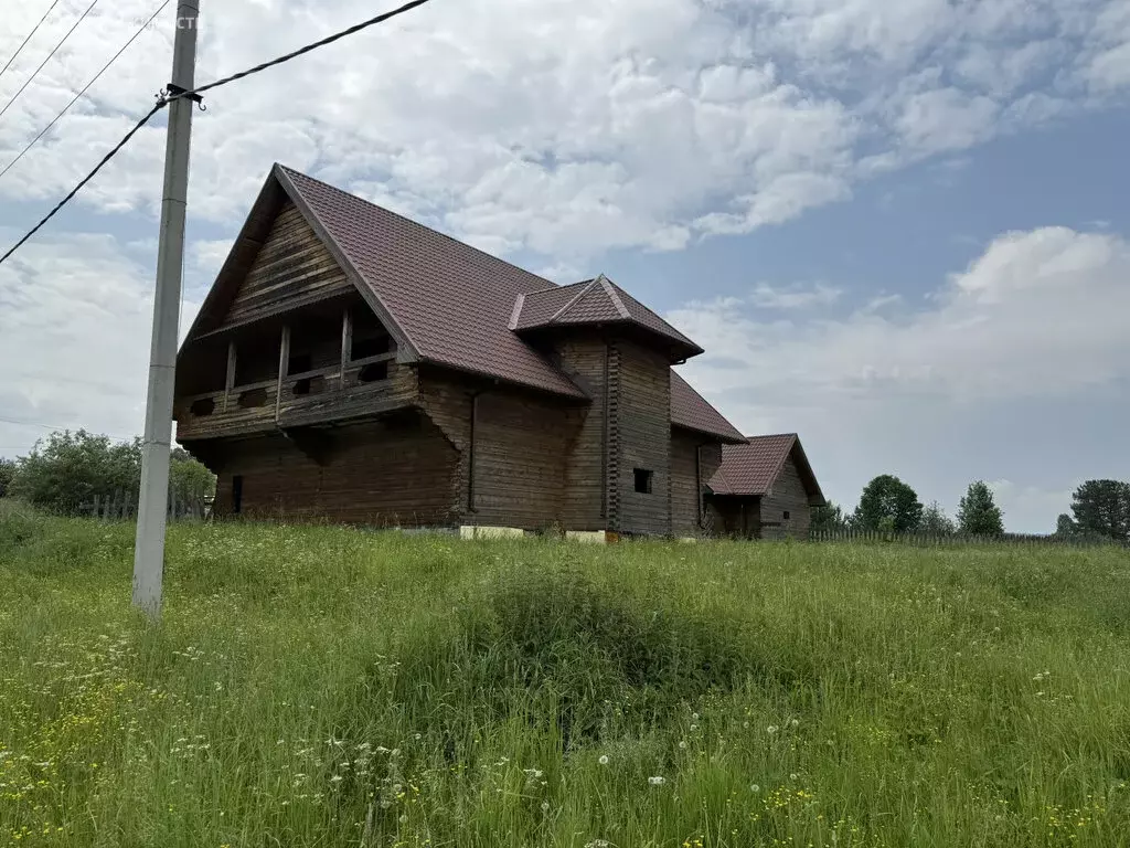 Дом в посёлок Висим, Первомайская улица, 25А (100 м) - Фото 1