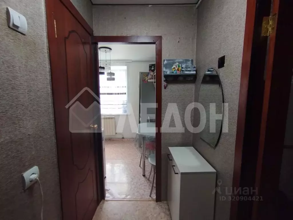 1-к кв. Омская область, Омск пос. Дальний, 21 (30.5 м) - Фото 2