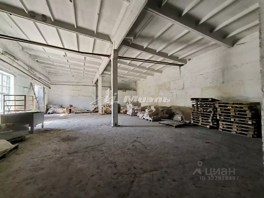 Склад в Крым, Бахчисарайский район, с. Скалистое ул. Ленина, 36к1 (275 ... - Фото 1