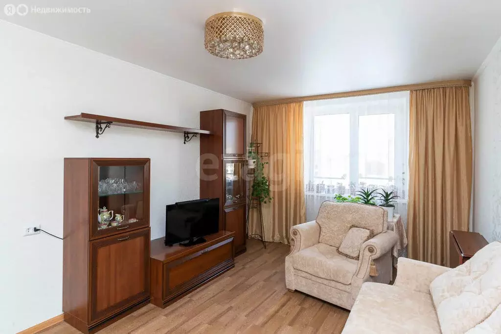 2-комнатная квартира: Тюмень, улица 30 лет Победы, 93А (52.9 м) - Фото 2