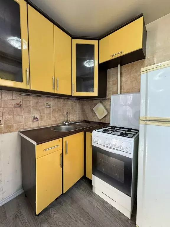 1-к. квартира, 32 м, 2/5 эт. - Фото 1