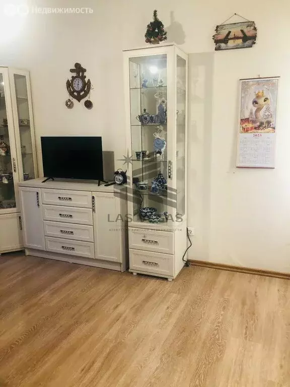 1-комнатная квартира: Санкт-Петербург, Миллионная улица, 36 (36.9 м) - Фото 0
