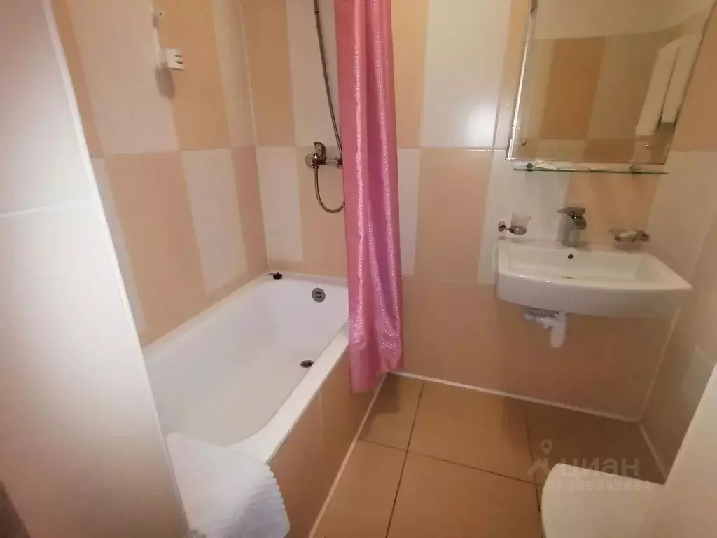 Комната Курганская область, Курган Омская ул., 82И (17.0 м) - Фото 1