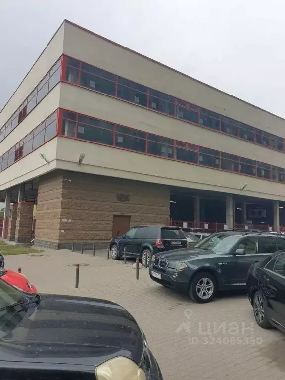 Гараж в Санкт-Петербург Пулковское ш., 38к8 (17 м) - Фото 1