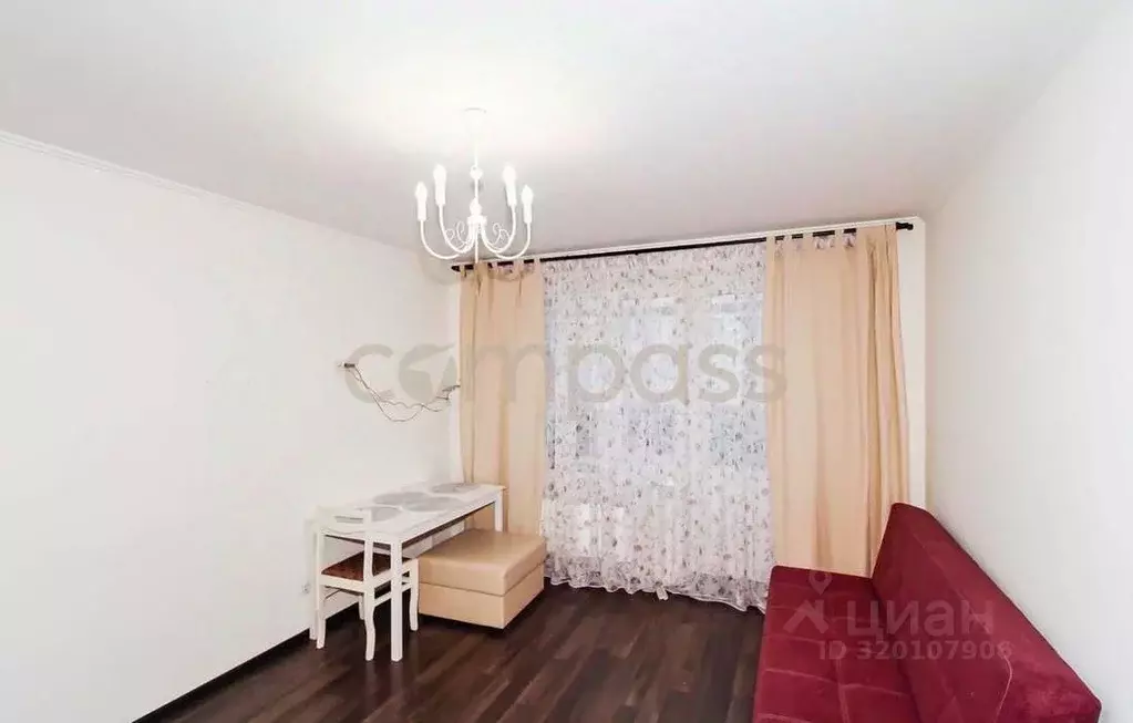 1-к кв. Тюменская область, Тюмень Кремлевская ул., 112к3 (42.0 м) - Фото 1
