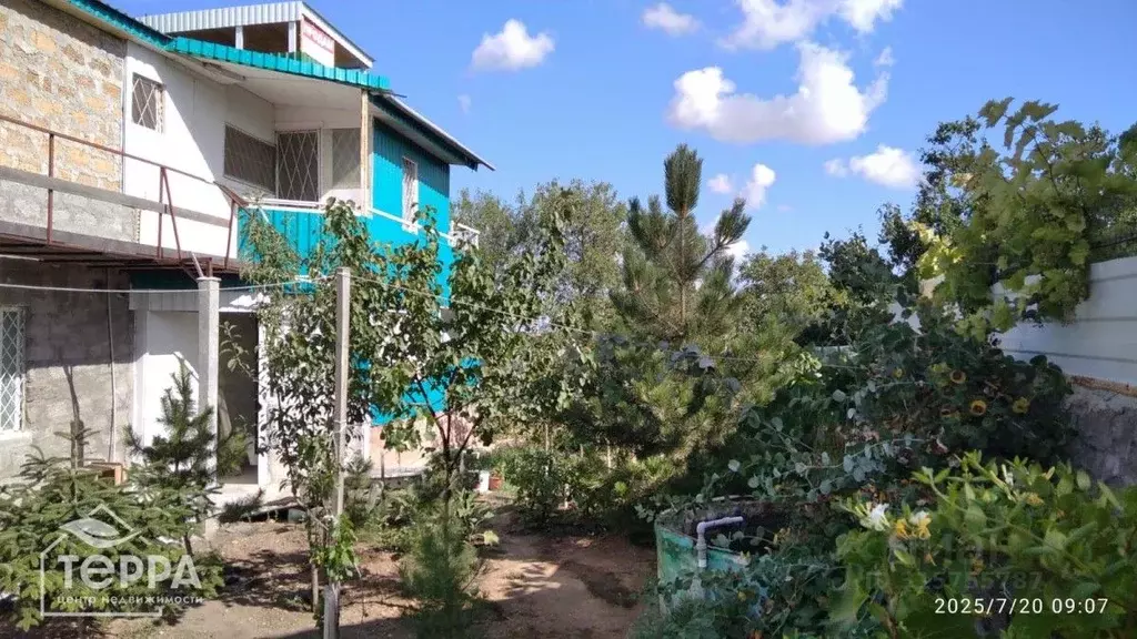Дом в Крым, Сакский район, Суворовское с/пос, с. Великое  (151 м) - Фото 0