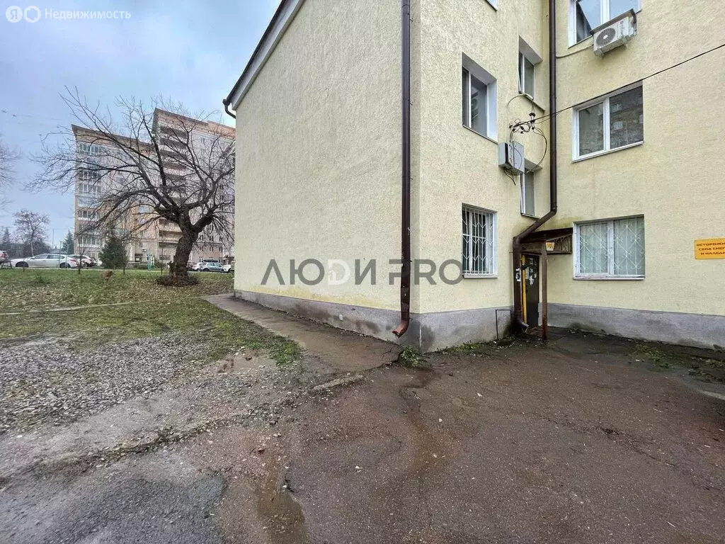 1-комнатная квартира: Уфа, улица Льва Толстого, 18 (36 м) - Фото 1