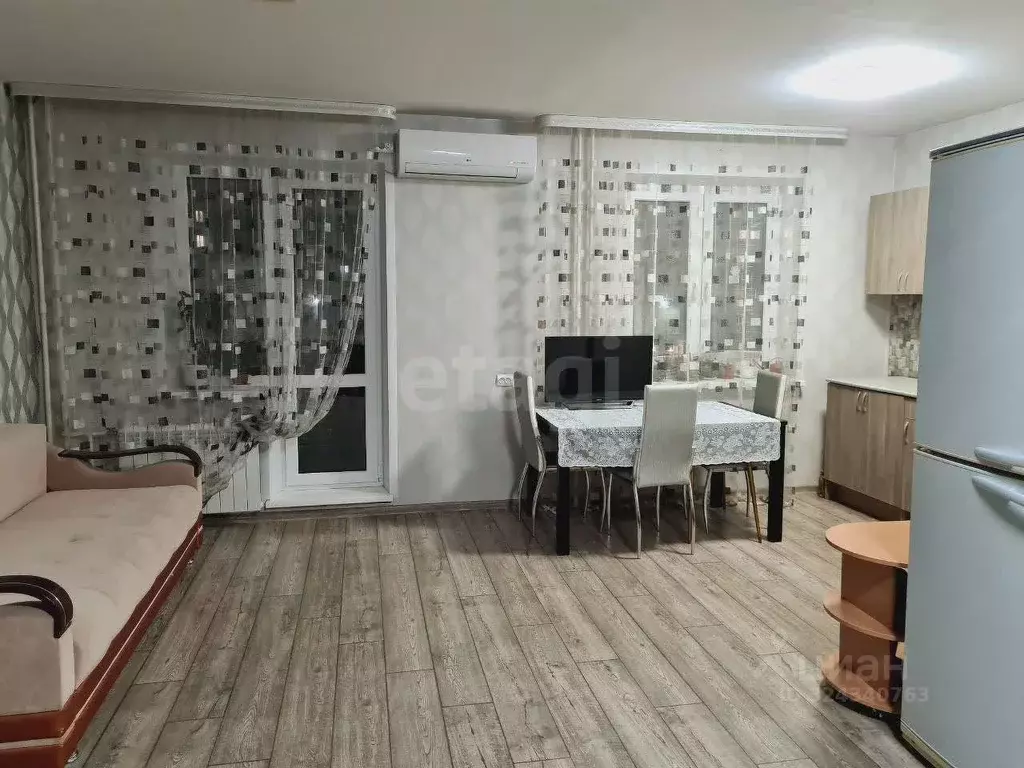 Студия Омская область, Омск Городок Нефтяников мкр, ул. 2-я ... - Фото 1