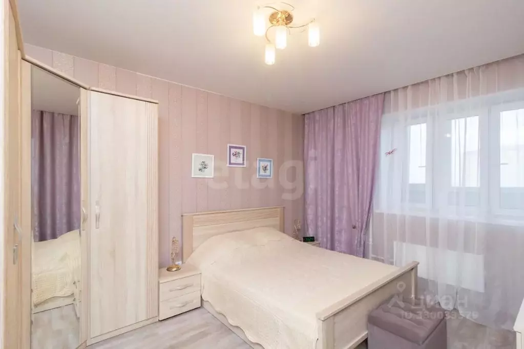 2-к кв. Тюменская область, Тюмень ул. Верхнетарманская, 3 (55.3 м) - Фото 1