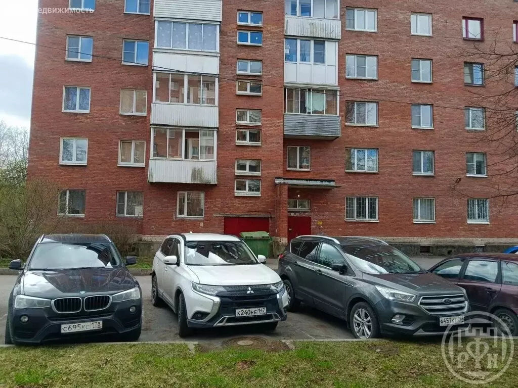 2-комнатная квартира: городской посёлок Кузьмоловский, улица ... - Фото 0