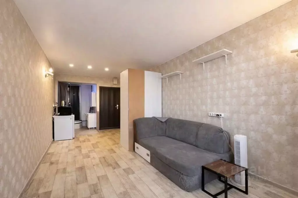 Комната Омская область, Омск просп. Карла Маркса, 33 (13.8 м) - Фото 1