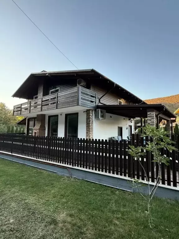 Коттедж в Краснодарский край, Геленджик городской округ, с. ... - Фото 1