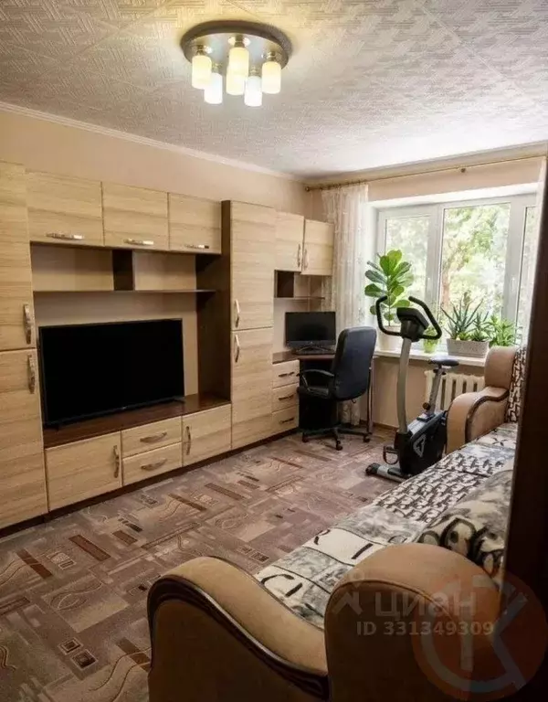 2-к кв. Крым, Симферополь ул. Киевская, 92А (43.8 м) - Фото 1
