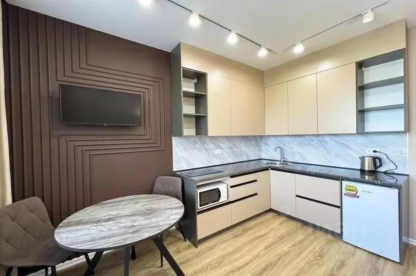 2-к кв. Алтайский край, Бийск ул. Разина, 69 (10.0 м) - Фото 1