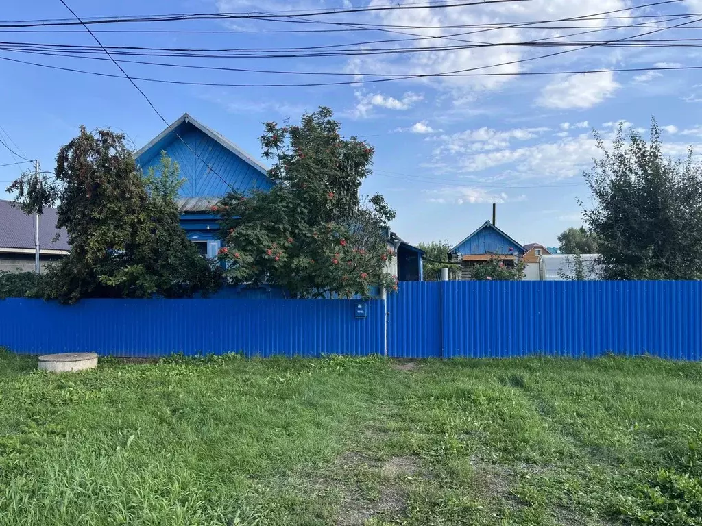 Дом в Башкортостан, Кушнаренковский сельсовет, с. Кушнаренково ул. ... - Фото 1