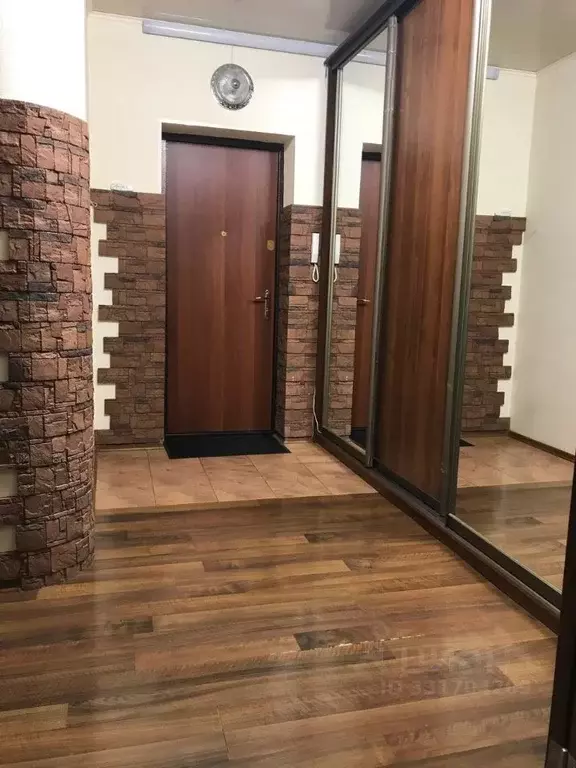1-к кв. Башкортостан, Ишимбай ул. Гагарина, 10 (50.0 м) - Фото 1