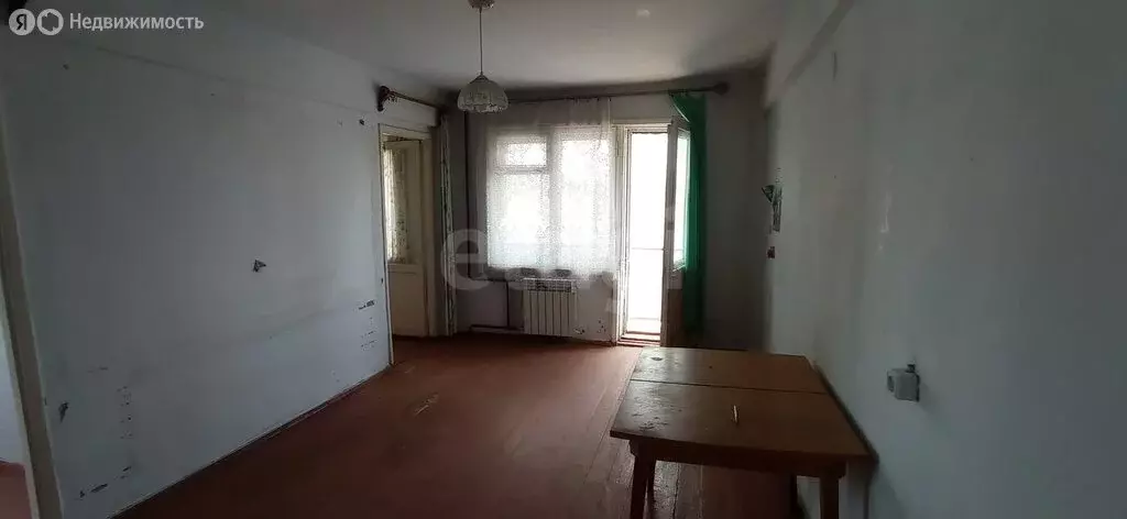 3-комнатная квартира: Юрга, улица Павлова, 16 (49 м) - Фото 0