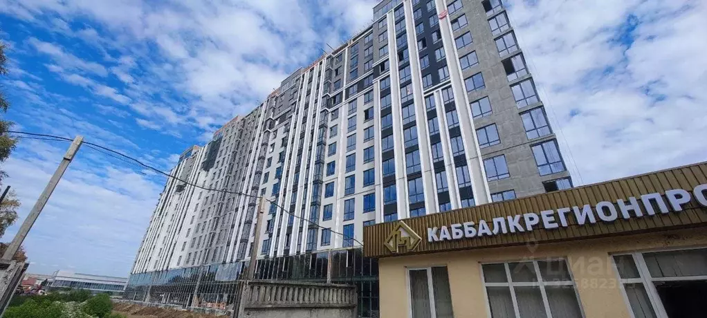 2-к кв. Кабардино-Балкария, Нальчик ул. Идарова, 176 (83.8 м) - Фото 1