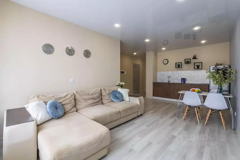 2-к кв. Свердловская область, Екатеринбург ул. Чкалова, 18 (47.0 м) - Фото 2