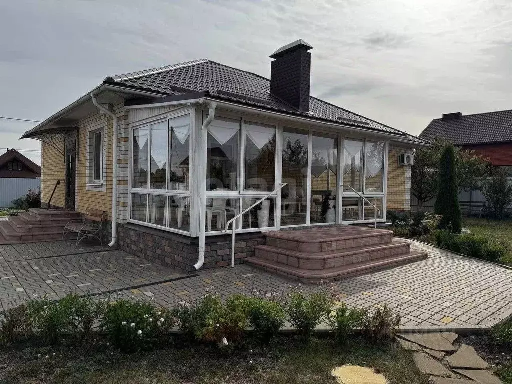 Дом в Белгородская область, Белгород ул. Михаила Эрденко, 12 (143 м) - Фото 1