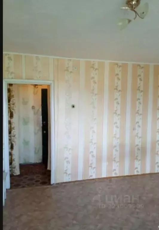 2-к кв. Челябинская область, Карталинский муниципальный округ, с. ... - Фото 1