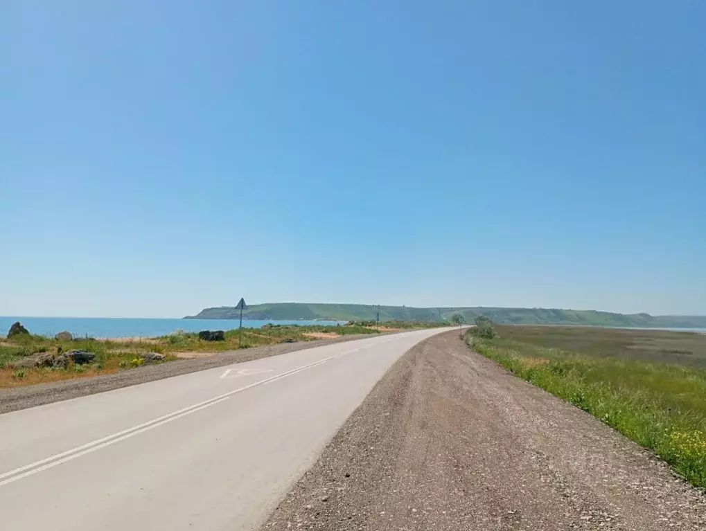 Участок в Крым, Ленинский район, Заветненское с/пос  (1.0 га.) - Фото 2
