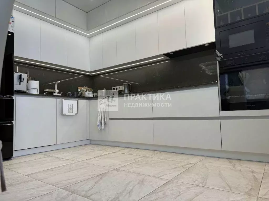 Продается 2-комнатная квартира - Фото 1