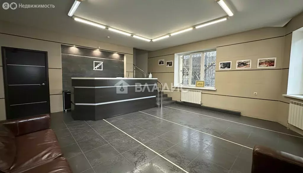 Помещение свободного назначения (1348.6 м) - Фото 1