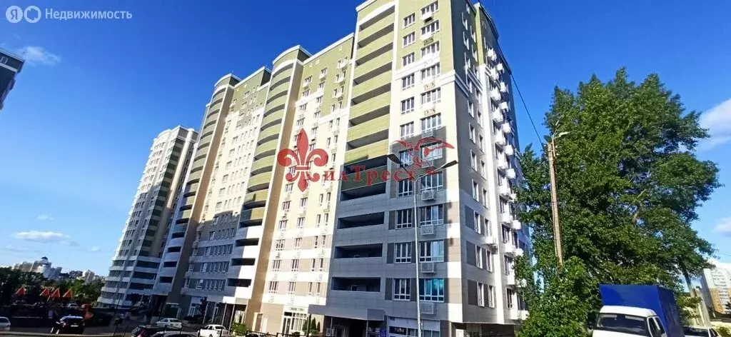 1-комнатная квартира: Белгород, Кирпичная улица, 65 (45 м) - Фото 0